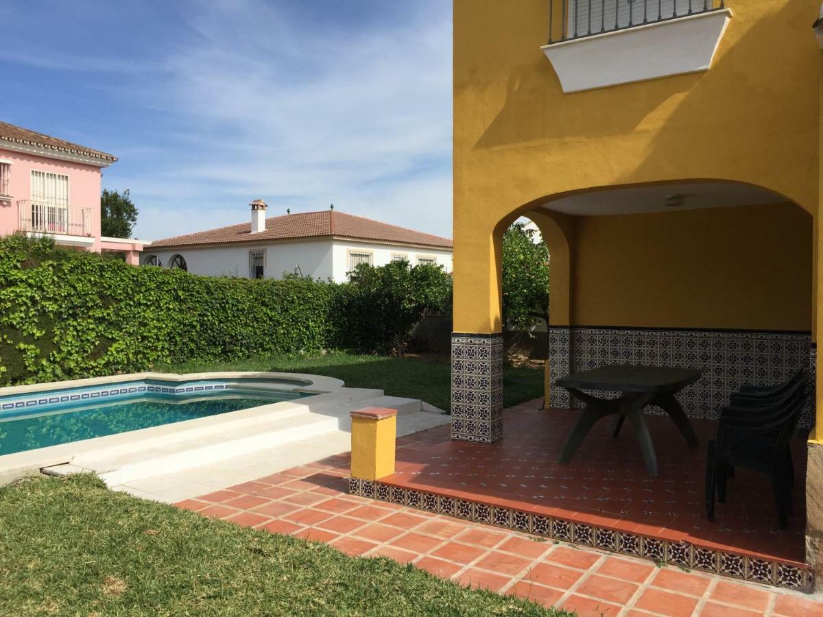Chalet Con Barbacoa, Chimenea Y Piscina En Alhaurin De La Torre "No Emitimos Factura" Екстериор снимка
